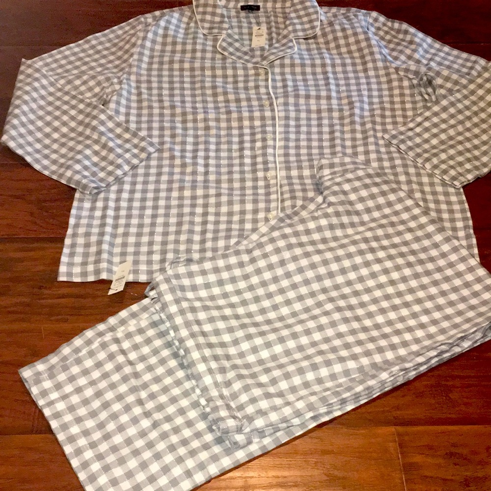NWT Talbots Gray and white Gingham Pj set